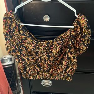 Flower print crop top